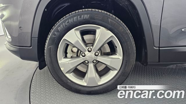 Jeep Cherokee KL 2.4 Limited AWD - фото 4