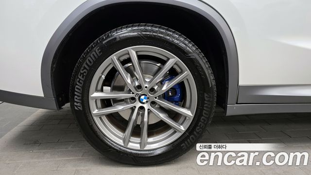 BMW X4 G02 xDrive20i M Sport X - фото 4