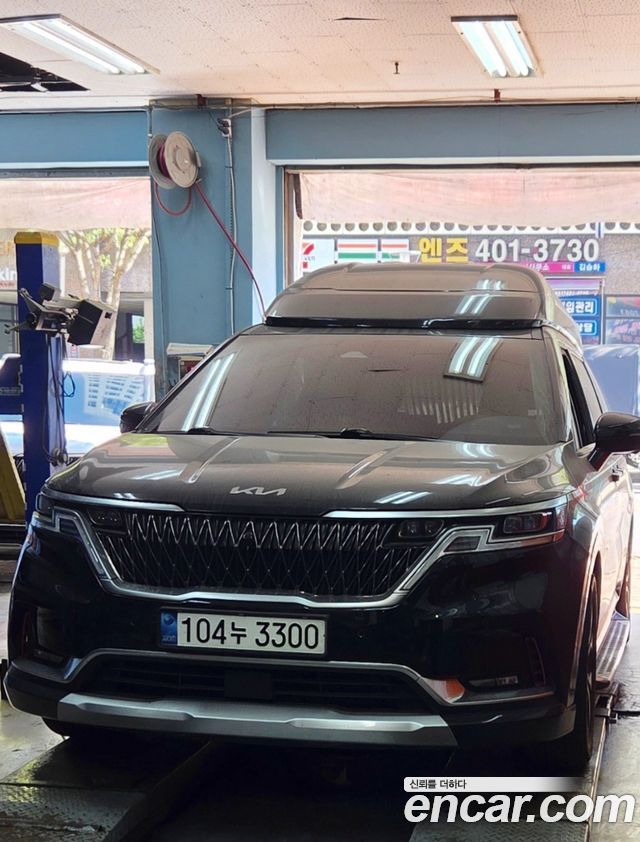 Kia Carnival 4-го поколения Gasoline 7-Seater Hi-Limousine Signature - фото 4