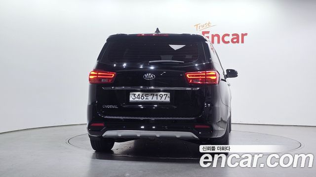 Kia Carnival Новый 9-Seater Noblesse - фото 3