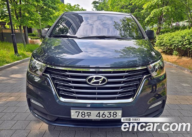 Hyundai Starex Новый Wagon 11-Seater Modern - фото 0