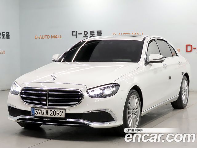 Mercedes-Benz E-Class W213 E250 Exclusive - фото 0