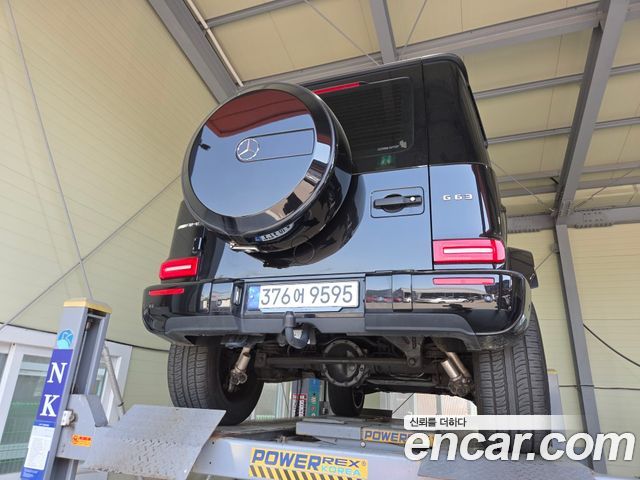 Mercedes-Benz G-Class AMG G63 - фото 1