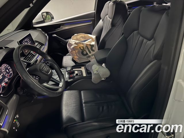 Audi Q5 FY 40 TDI Quattro Premium - фото 3