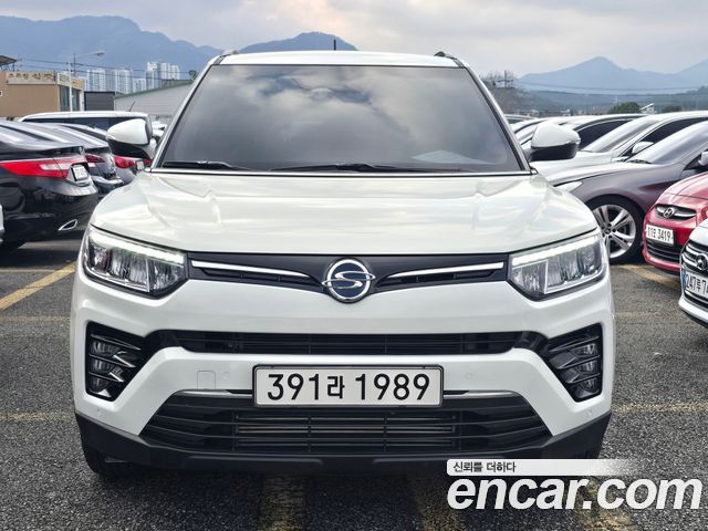 SsangYong Tivoli Gasoline 1.5 2WD V3 - фото 0