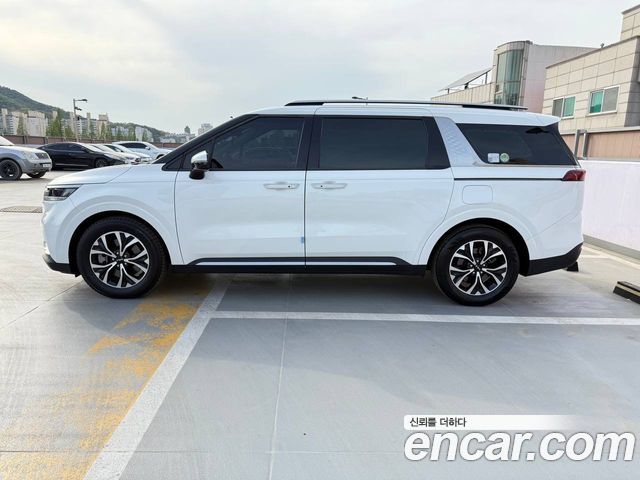 Kia Carnival 4-го поколения 9-Seater Signature - фото 2