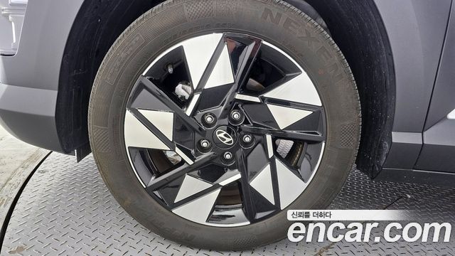 Hyundai Kona SX2 Gasoline 1.6 Turbo 2WD Premium - фото 4