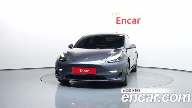 Tesla Model 3 Long Range AWD - фото 2