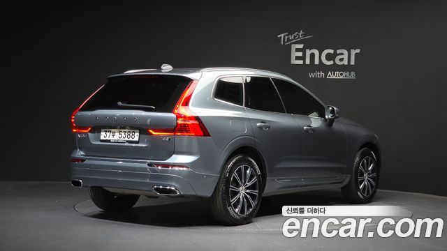 Volvo XC60 2-го поколения T6 Inscription - фото 1