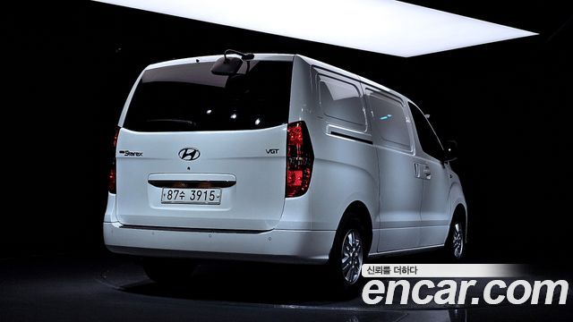 Hyundai Starex Новый Van 3-Seater Smart - фото 1