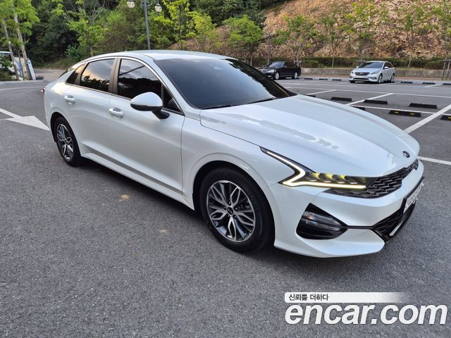 Kia K5 3-го поколения 2.0 LPI(Renter car) Trandy - фото 1