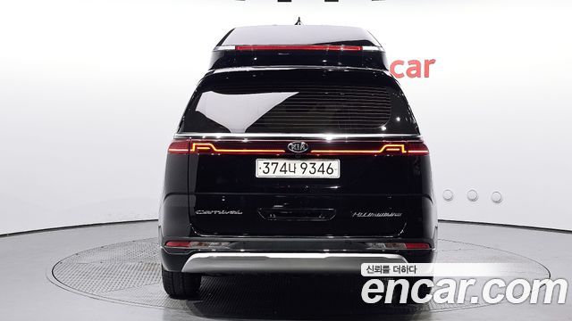 Kia Carnival 4-го поколения 9-Seater Hi-Limousine Signature - фото 3