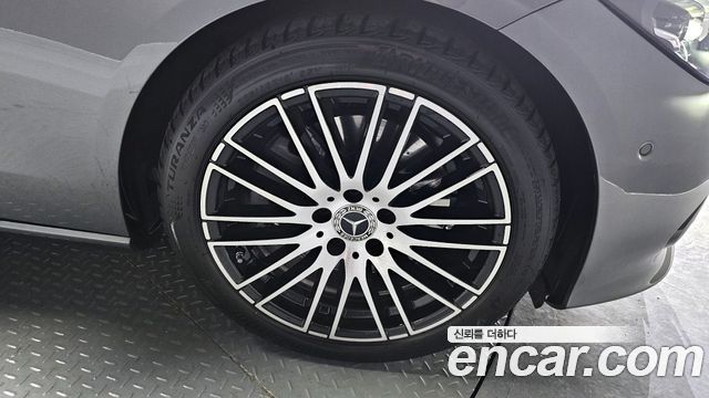 Mercedes-Benz C-Class W206 C300 4MATIC Avantgarde - фото 4
