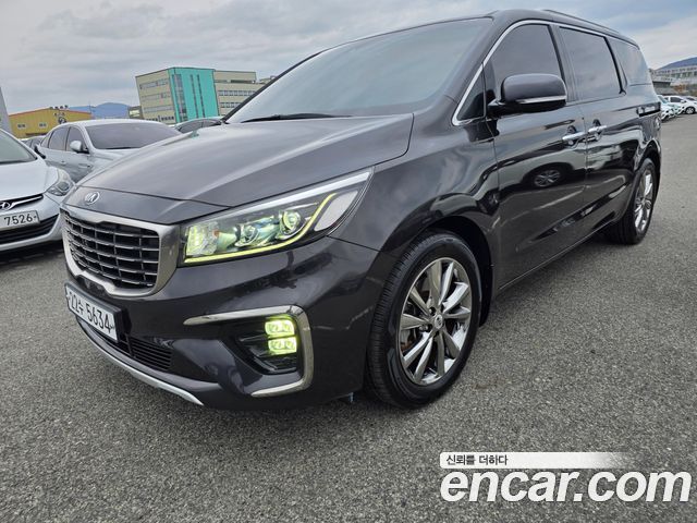 Kia Carnival Новый 7-Seater Limousine President - фото 0