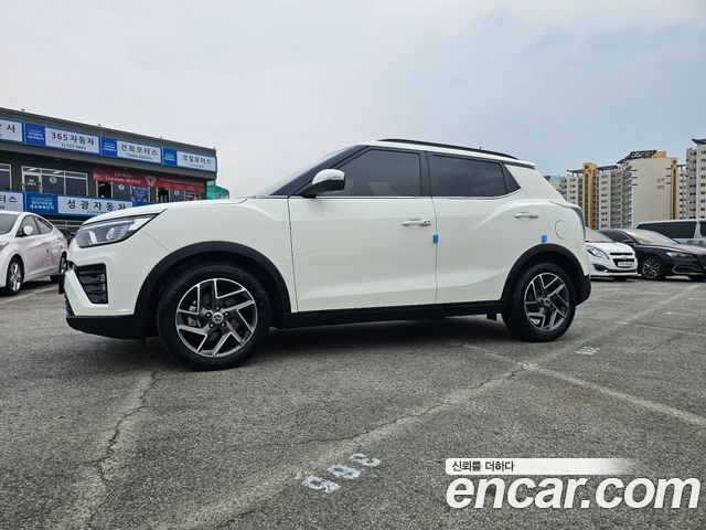 SsangYong Tivoli Gasoline 1.5 2WD V3 - фото 0