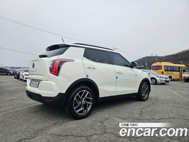 SsangYong Tivoli Gasoline 1.5 2WD V3 - фото 1