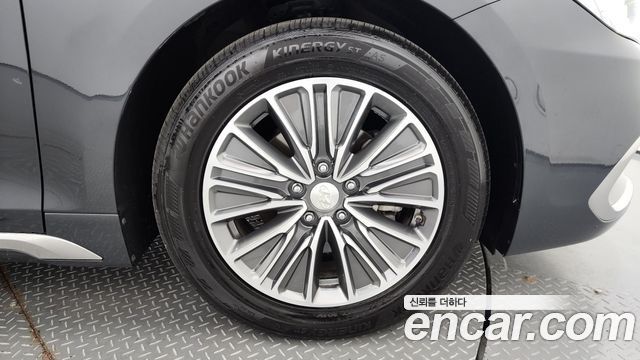 Hyundai Grandeur IG, гибрид Premium - фото 4