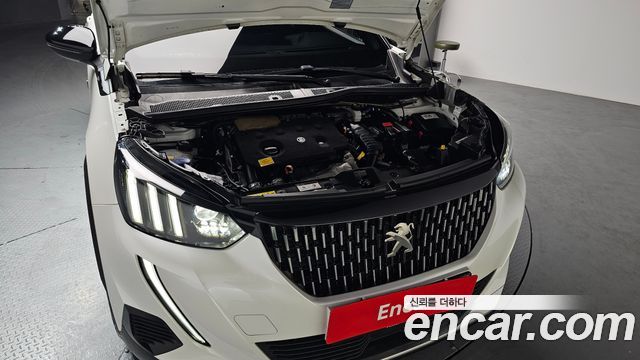 Peugeot 2008 2-го поколения 1.5 BlueHDi GT - фото 4