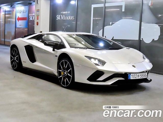 Lamborghini Aventador S LP740-4 - фото 0