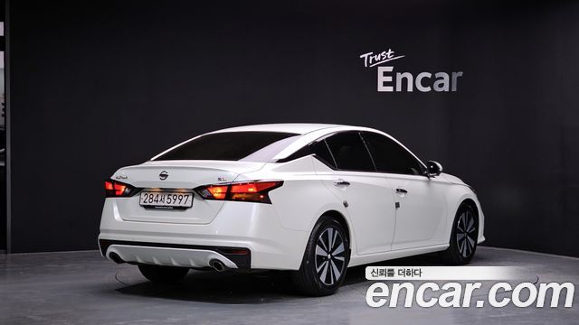 Nissan Altima L34 2.5 Special Edition - фото 1