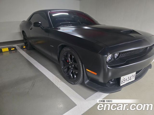 Dodge Challenger 5.7 - фото 2