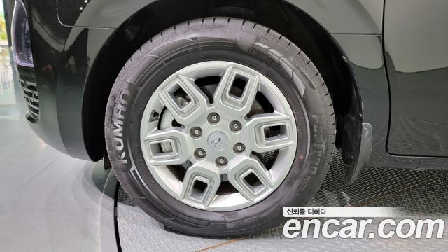 Hyundai Staria Cargo 5-Seater Modern - фото 4
