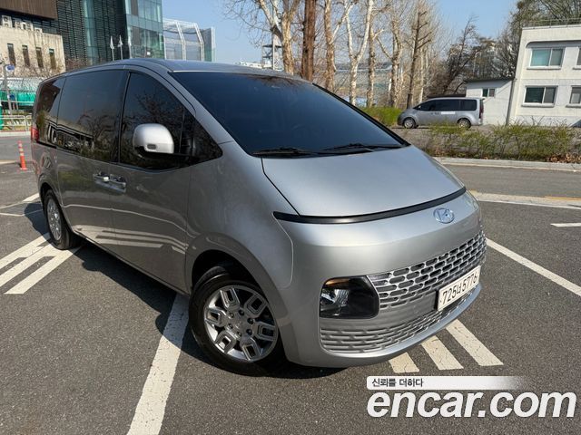 Hyundai Staria Tourer 11-Seater Modern - фото 2