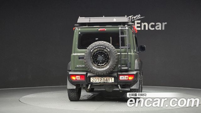 Suzuki Jimny 1.5 - фото 3