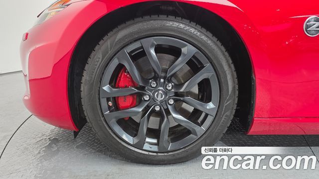 Nissan 370Z 3.7 Coupe Z34 - фото 4
