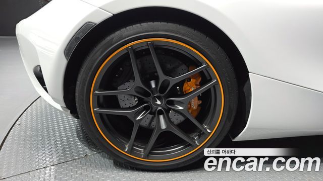 Mclaren 750S 4.0 Spider - фото 4