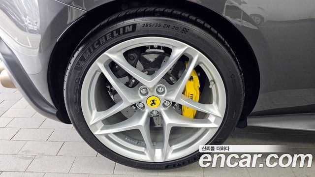 Ferrari Roma 3.9 - фото 4
