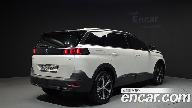 Peugeot 5008 2-го поколения 2.0 BlueHDi GT Pack - фото 1