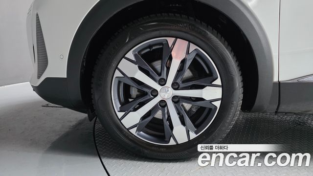 Peugeot 5008 2-го поколения 2.0 BlueHDi GT Pack - фото 4