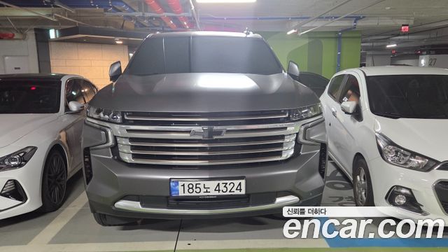 Chevrolet (GM Daewoo) Tahoe 6.2 Dark Knight 4WD - фото 2