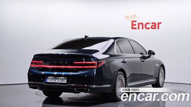Genesis G90 3.8 AWD Premium Luxury - фото 1