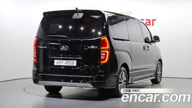 Hyundai Starex Новый Limousine - фото 1
