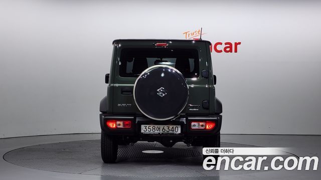Suzuki Jimny 1.5 - фото 3