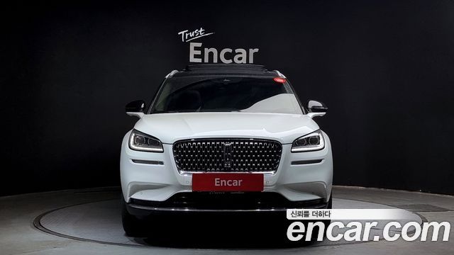 Lincoln Corsair 2.0 Reserve AWD - фото 2