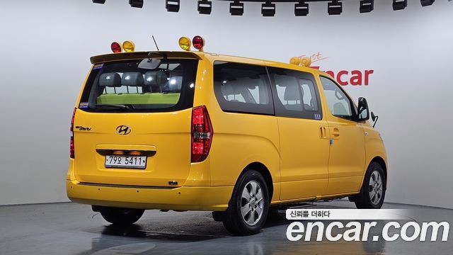 Hyundai Starex Новый School Bus LPi - фото 1
