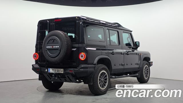Ineos Grenadier 3.0 Station Wagon - фото 1