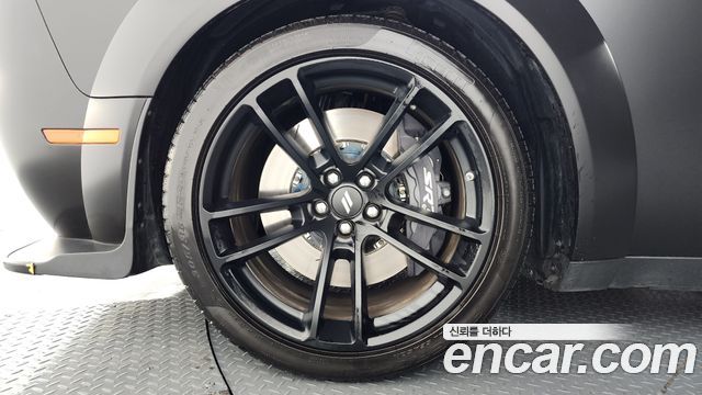 Dodge Challenger 6.4 - фото 4