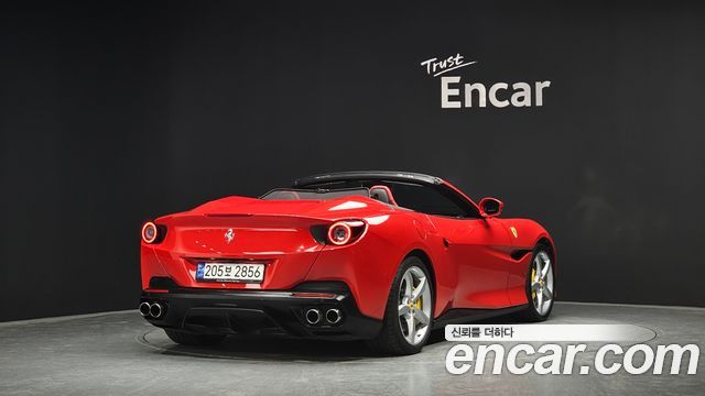 Ferrari Portofino 3.9 V8 - фото 1