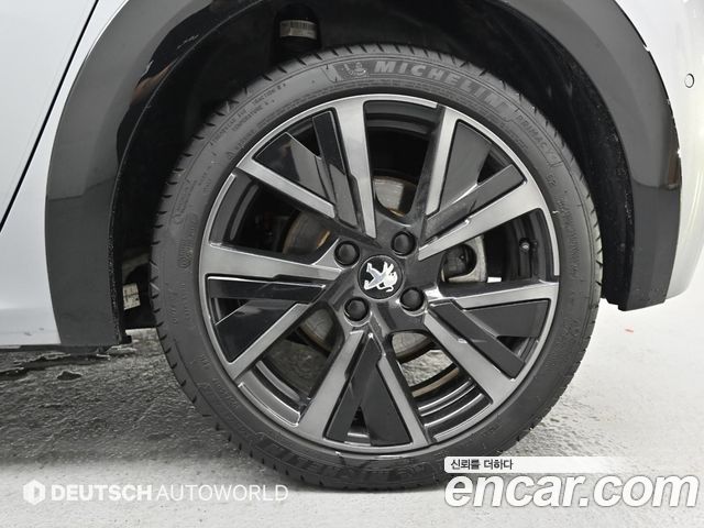 Peugeot 208 2-го поколения GT - фото 4