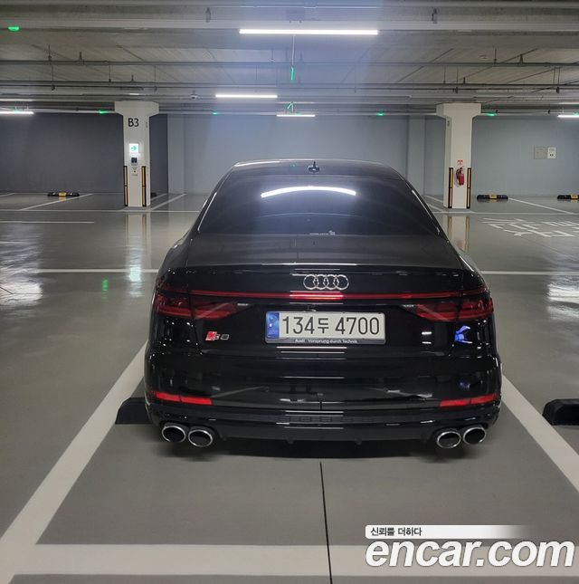 Audi S8 D5 4.0 TFSI Quattro LWB - фото 3