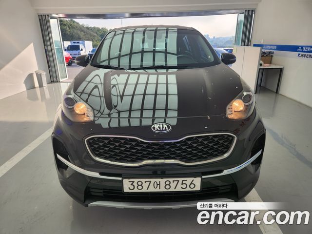 Kia Sportage Diesel 1.6 2WD Luxury - фото 0