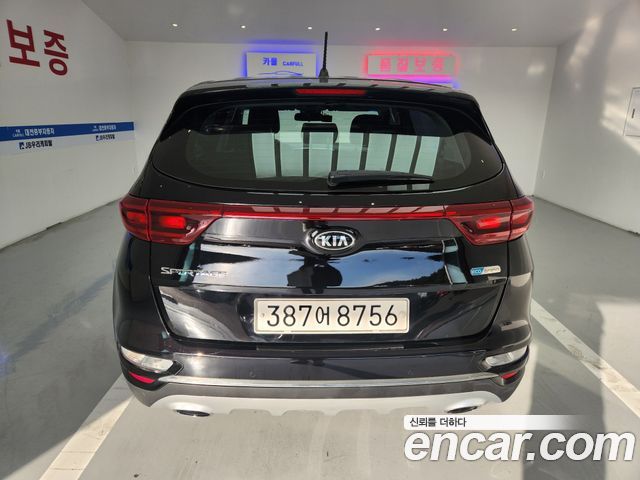 Kia Sportage Diesel 1.6 2WD Luxury - фото 3