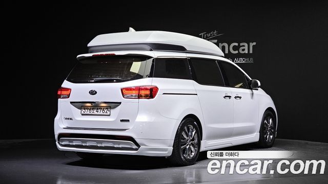 Kia Carnival Совершенно новый 9-seater Hi-Limousine Prestige - фото 1