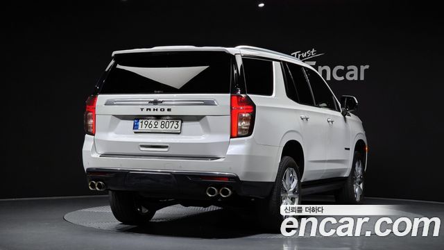 Chevrolet (GM Daewoo) Tahoe 6.2 Dark Knight 4WD - фото 1