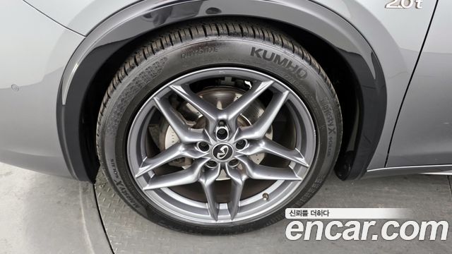 Infiniti Q30 2.0 Essential - фото 4