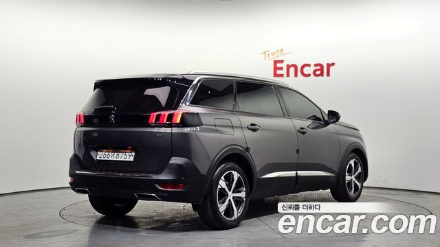 Peugeot 5008 2-го поколения 2.0 BlueHDi GT - фото 1